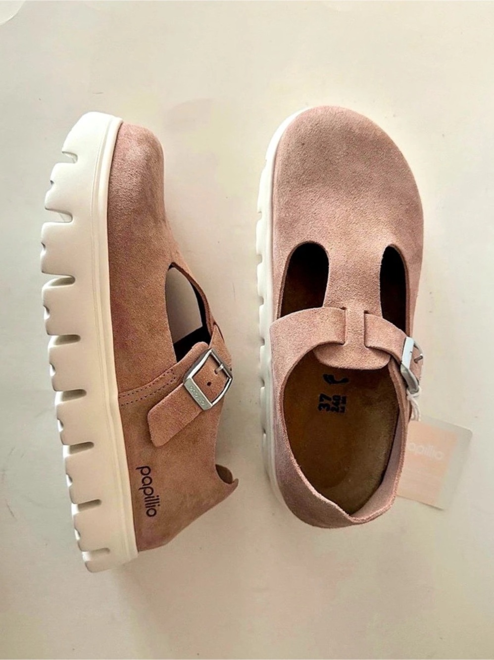 Papillio Birkenstock Paris Chunky Mary Jane Platform Clogs. Size: 6, 6.5, 37. - Picture 3 of 8